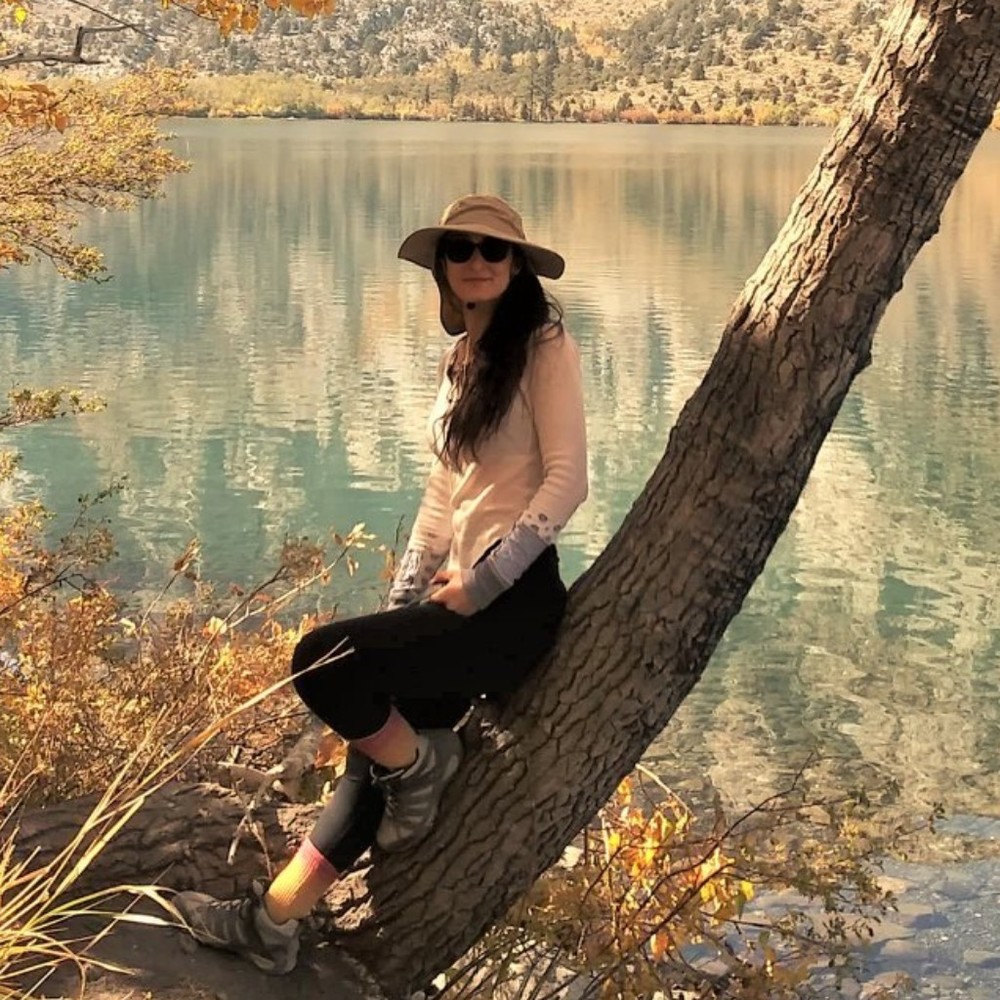 Meet your Posher, Heba